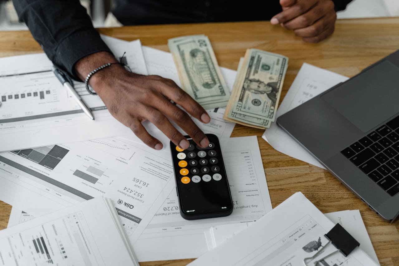 Behavioral Finance: How Your Actions Shape Your Financial Future