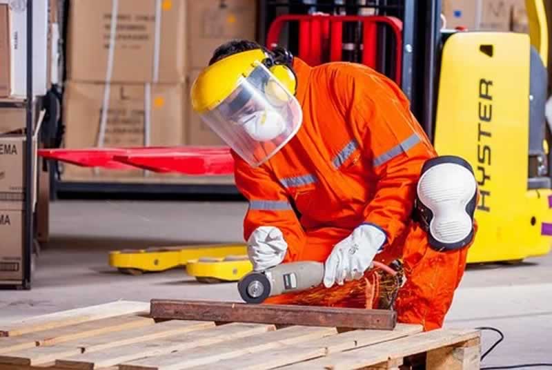 Workplace Safety Essentials: Critical Elements of a Safe Work Environment