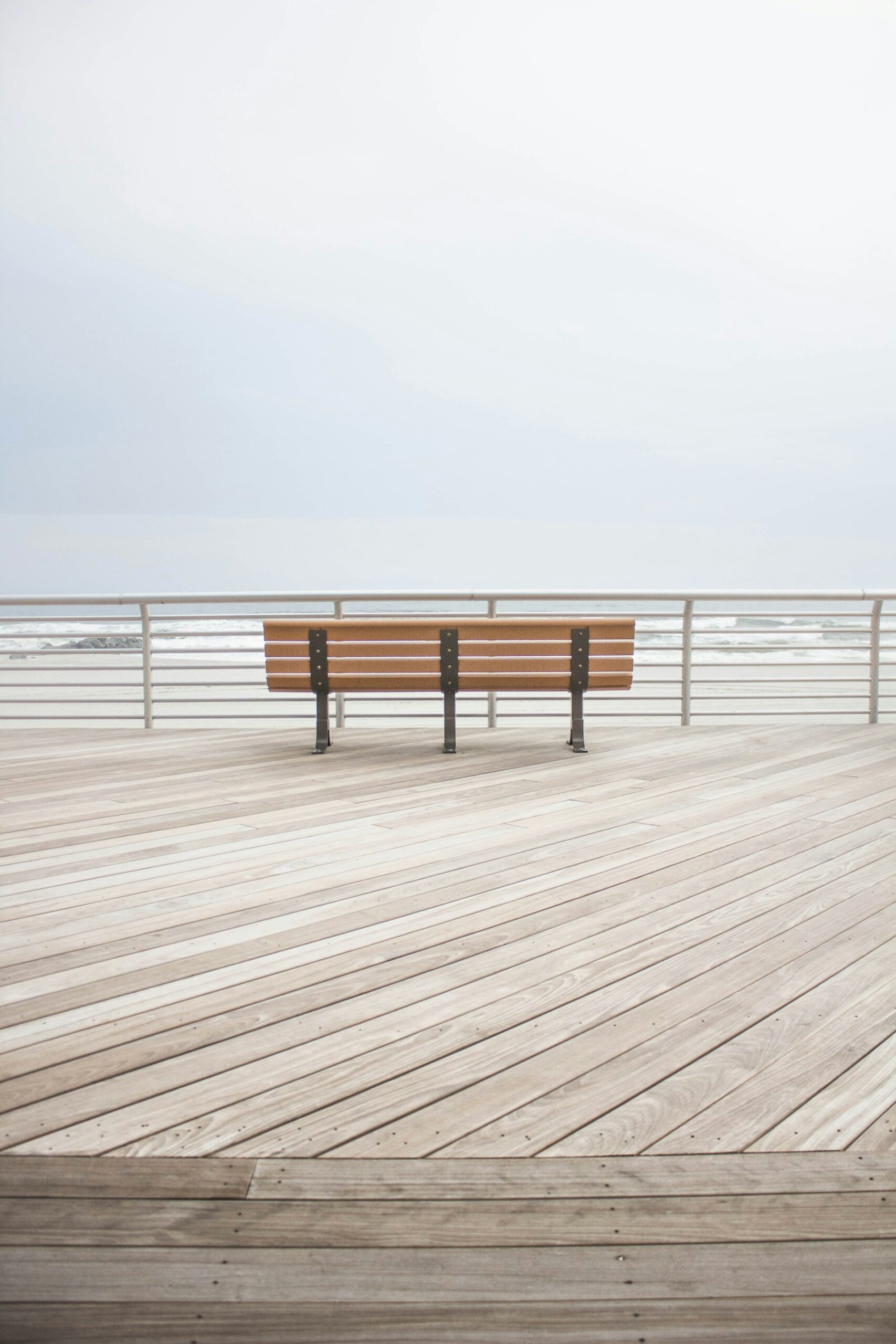 Unlocking Calm: How Minimalism Nurtures Mental Wellness
