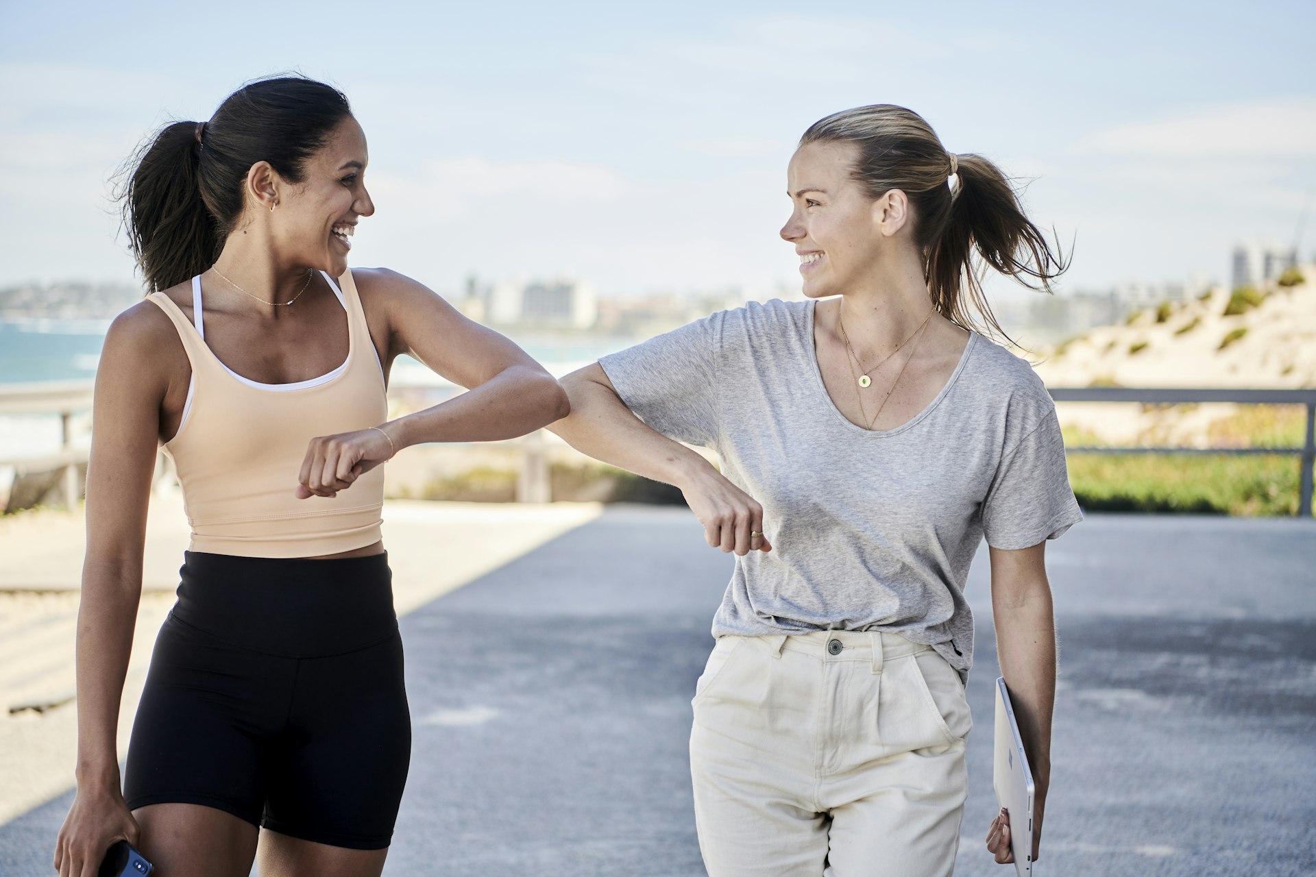 Where to Find Daily Tips on Women's Wellness: Trusted Sources & Practical Steps
