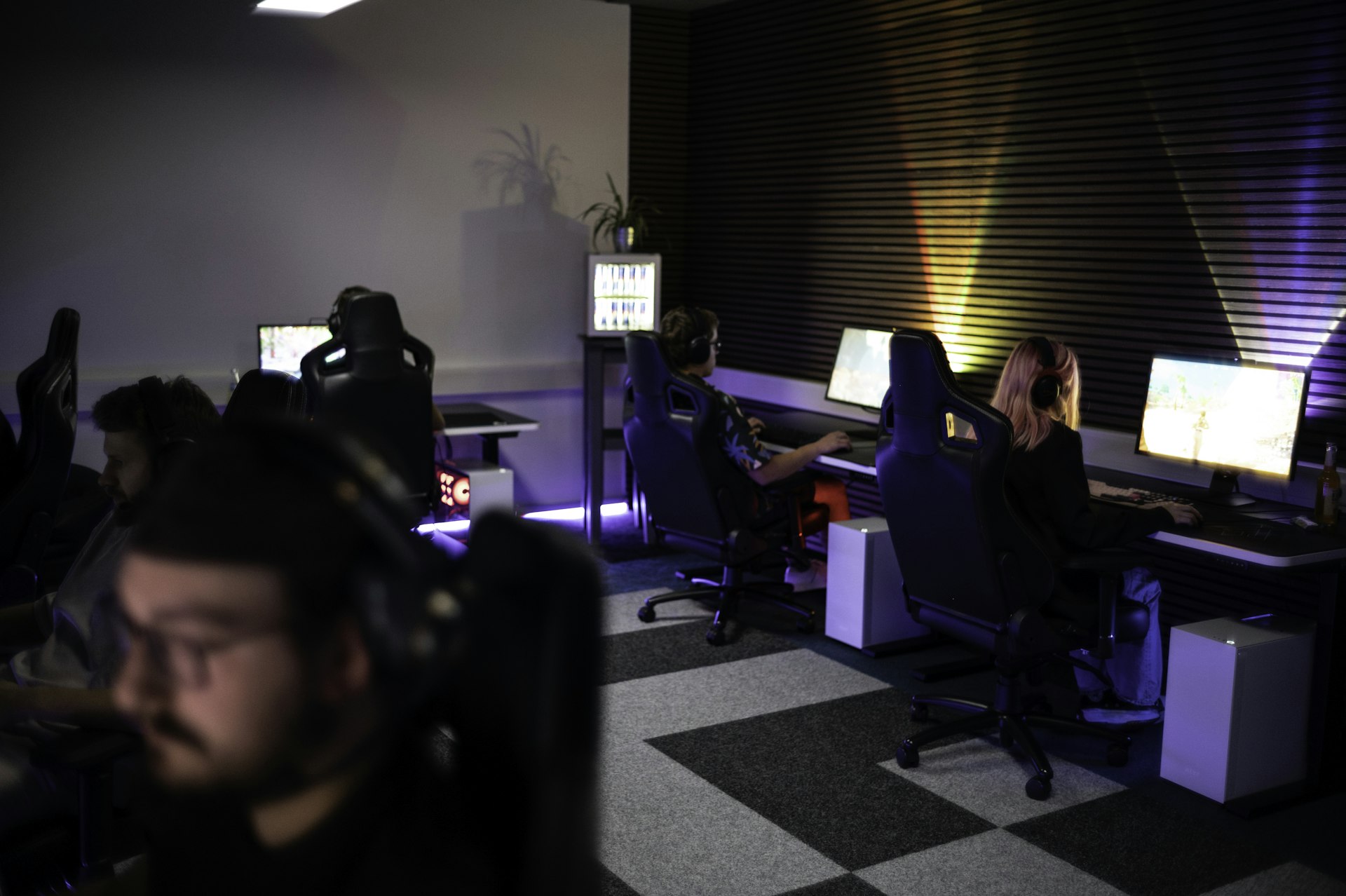 Navigating the Landscape of Collegiate Competitive Gaming Initiatives