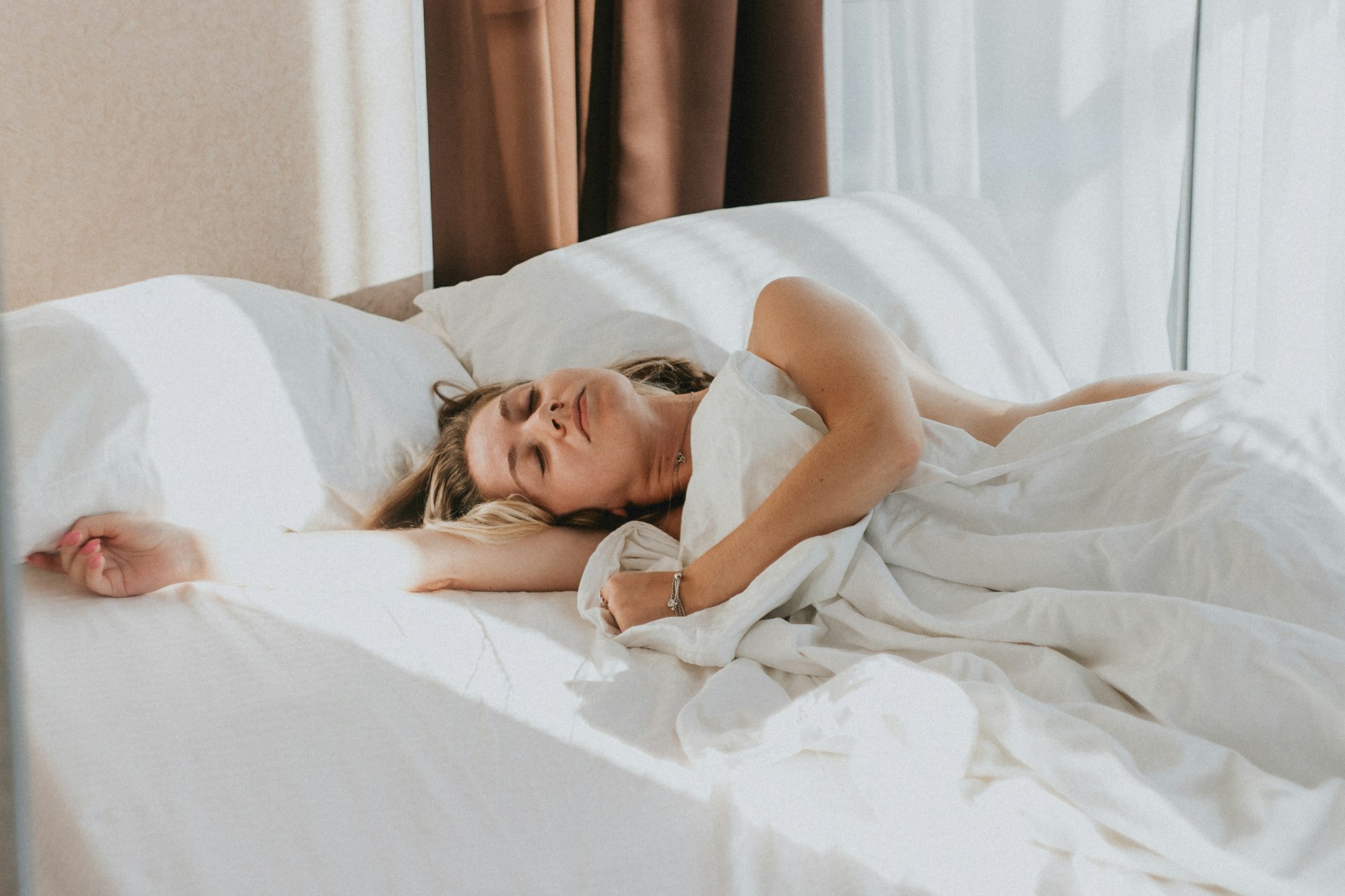 Crafting a Rest-Centered Daily Routine for Balanced Well-Being